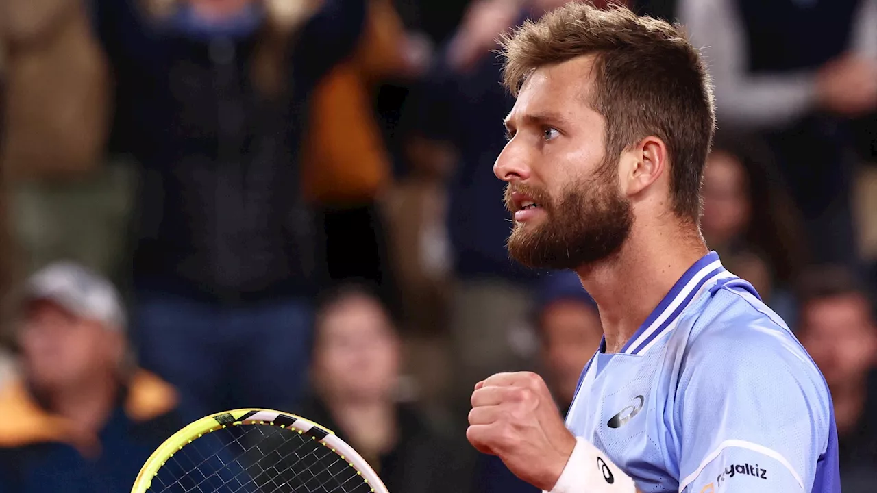  Corentin Moutet en 8e de finale : 'Je suis super fier : Roland, c'est l'image du tennis en France'