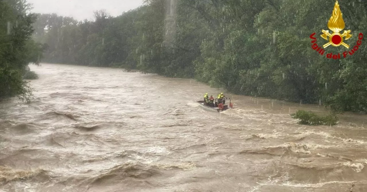 Udine, trascinati via dalla piena del fiume Natisone: tre giovani dispersi. Ricerche in corso