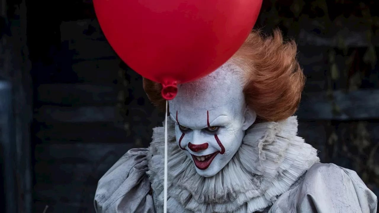 Nach 'ES': Bill Skarsgård kehrt in neuer Stephen-King-Serie als Horror-Clown Pennywise zurück!