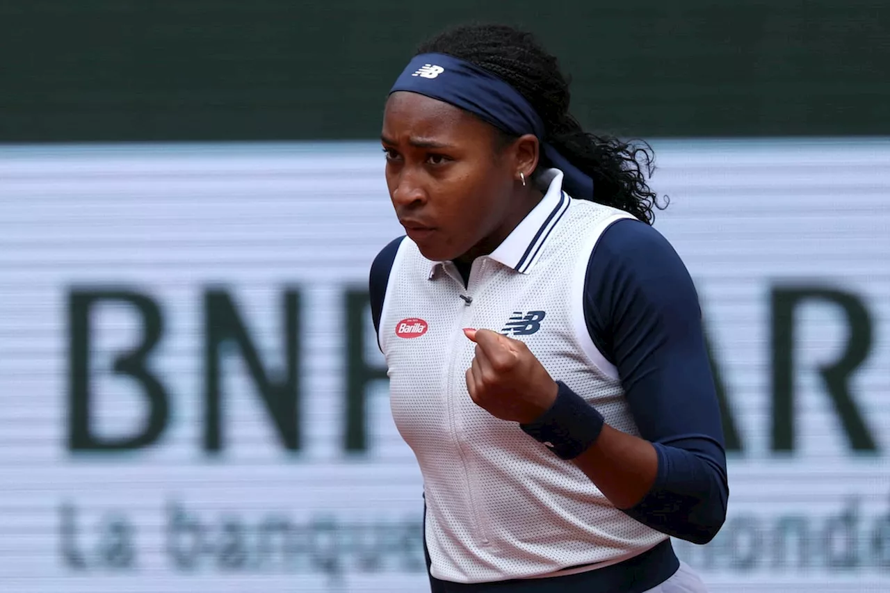 Coco Gauff advances to fourth round on another rain-disrupted day at French Open