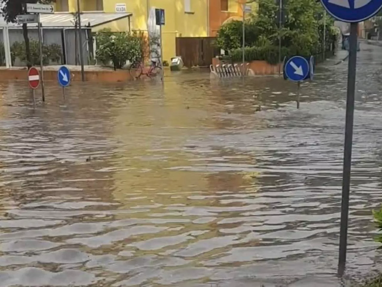 Maltempo in Veneto e Friuli, tre dispersi per la piena del Natisone