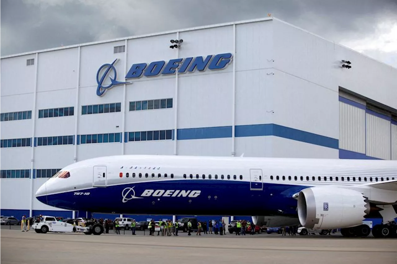 Fitch Ratings lowers Boeing 2024 aircraft delivery, cash flow forecasts