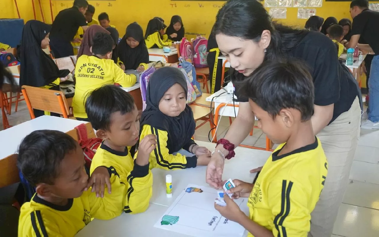 Gandeng RS Siloam, LPCK Gelar Penyuluhan Kesehatan Tentang PHBS di SDN Cibatu 02 Cikarang Selatan Bekasi