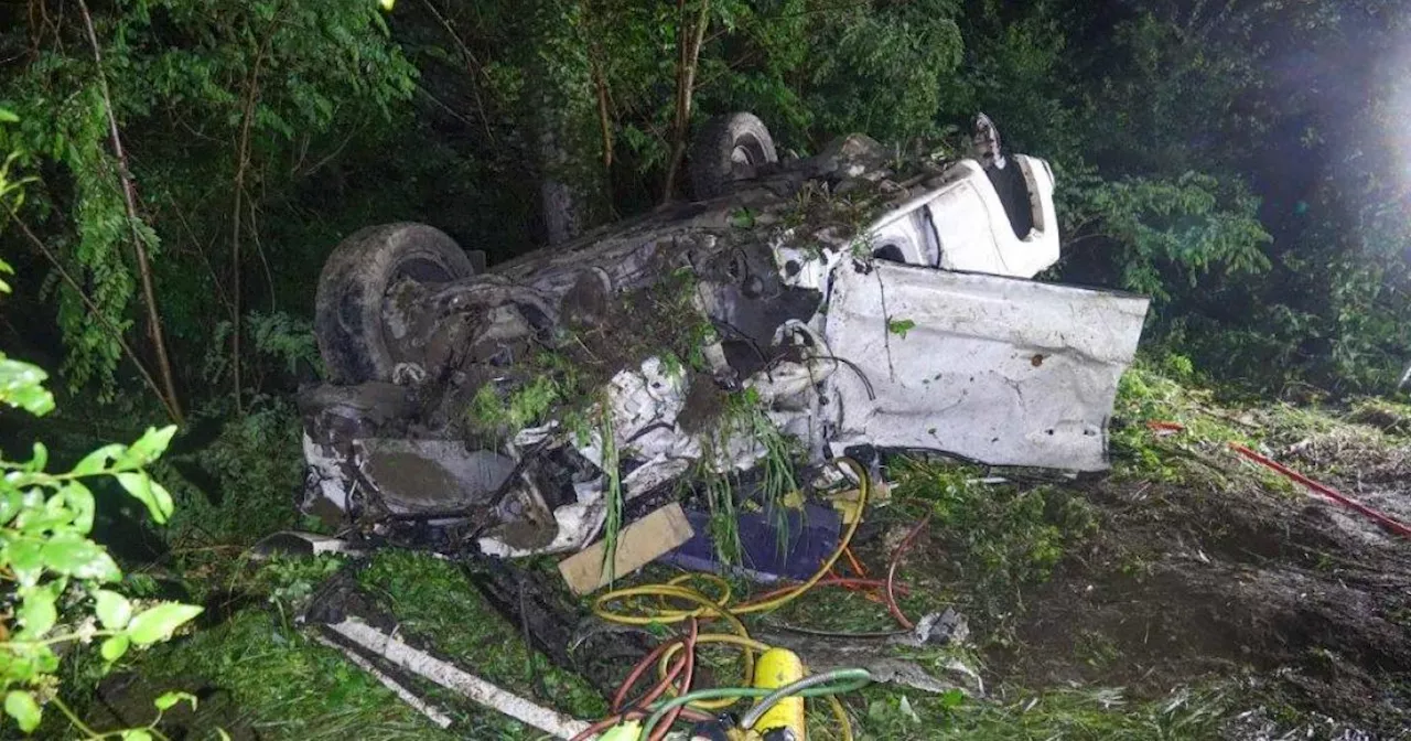 Ungebremst über Kreisverkehr gefahren: Vier Tote bei Unfall in Niederösterreich