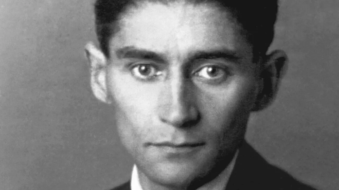 Centenario de Kafka, escritor que sigue hablando al presente