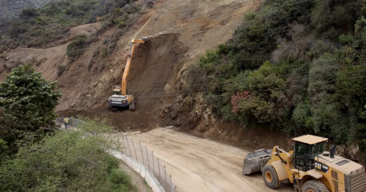 Topanga Canyon Boulevard to reopen Sunday, months ahead of schedule