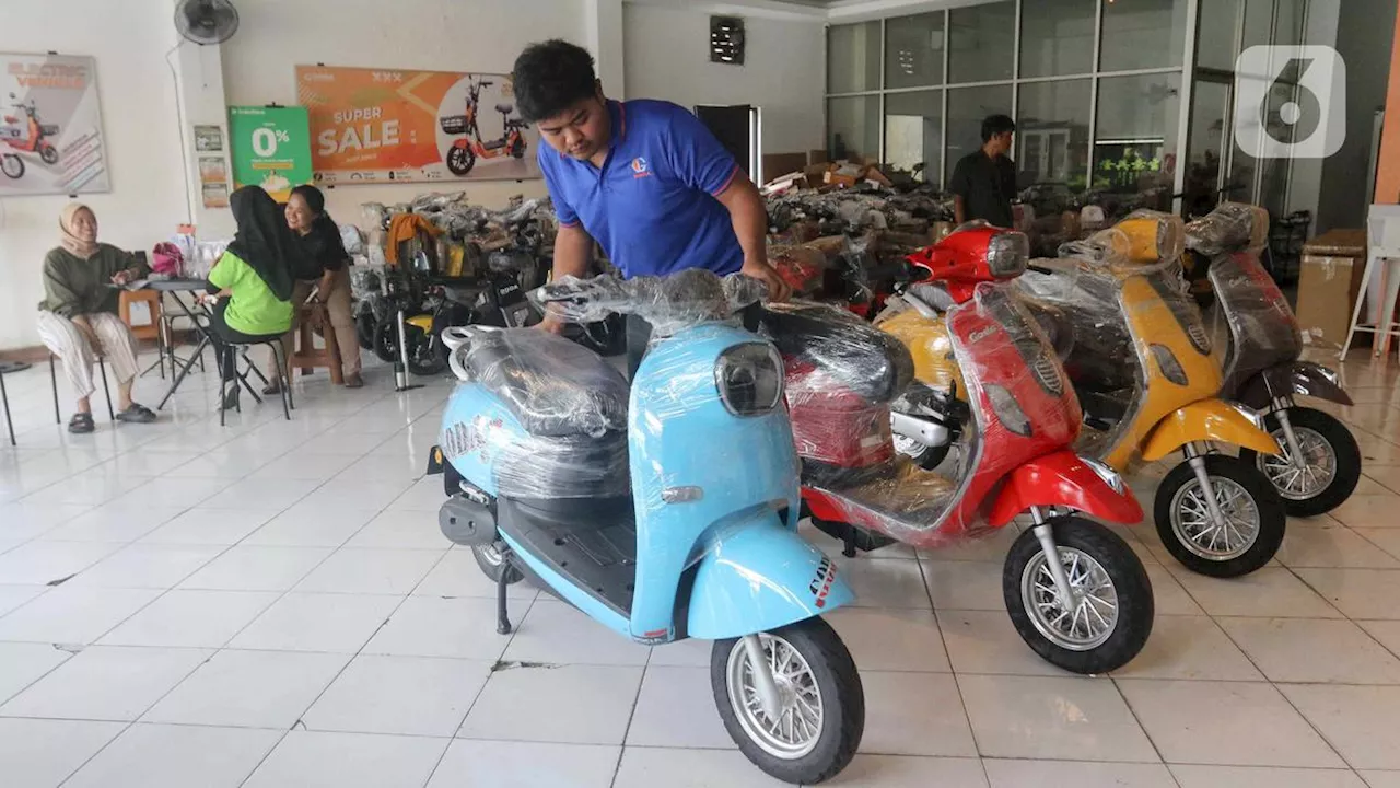 Pemerintah Desak Masyarakat Beli Motor Listrik, Subsidi Makin Menipis