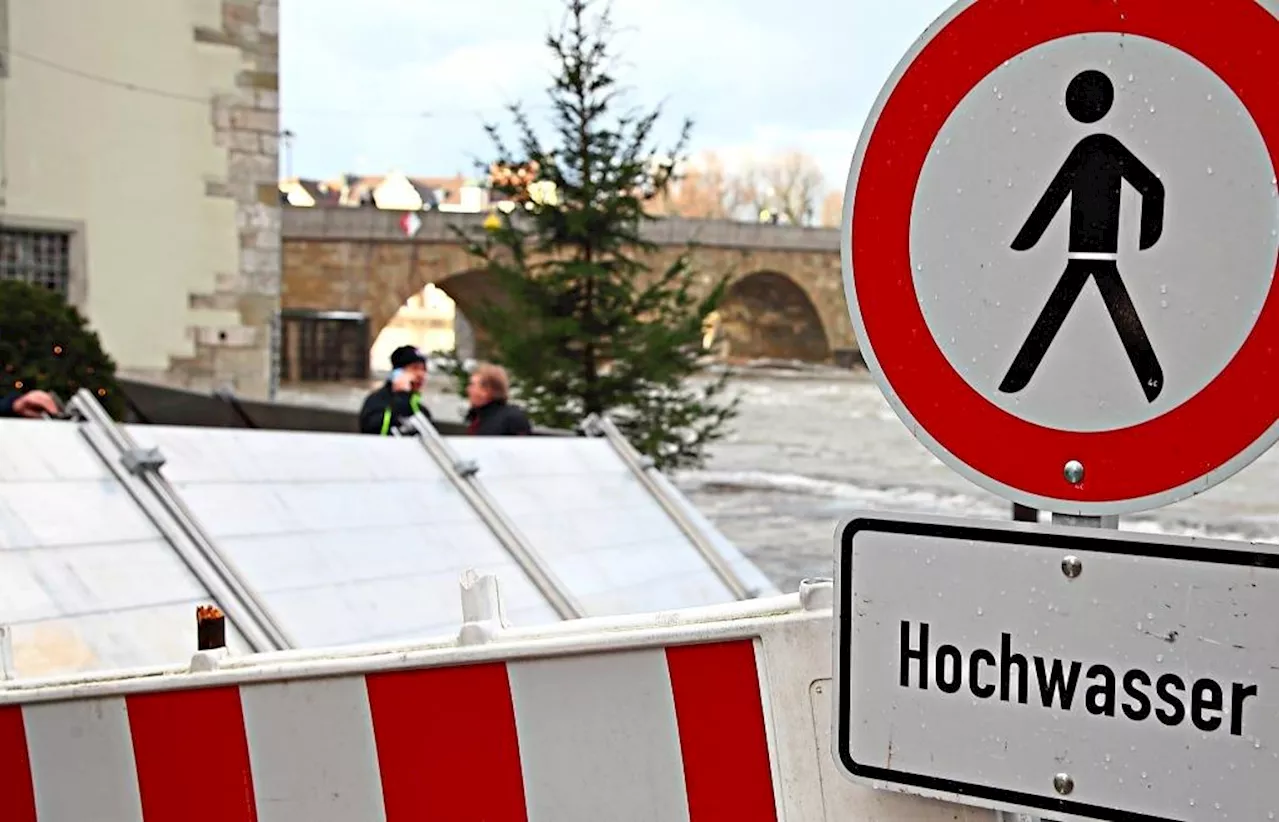 Vorwarnung für Stadt und Landkreis Regensburg: Hochwasser mindestens mit Meldestufe 3