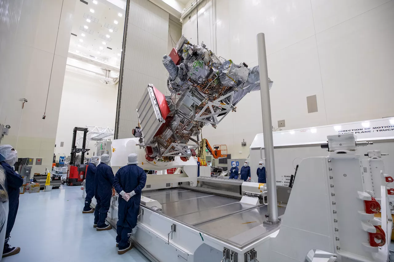 NASA’s Europa Clipper Unpacks in Florida