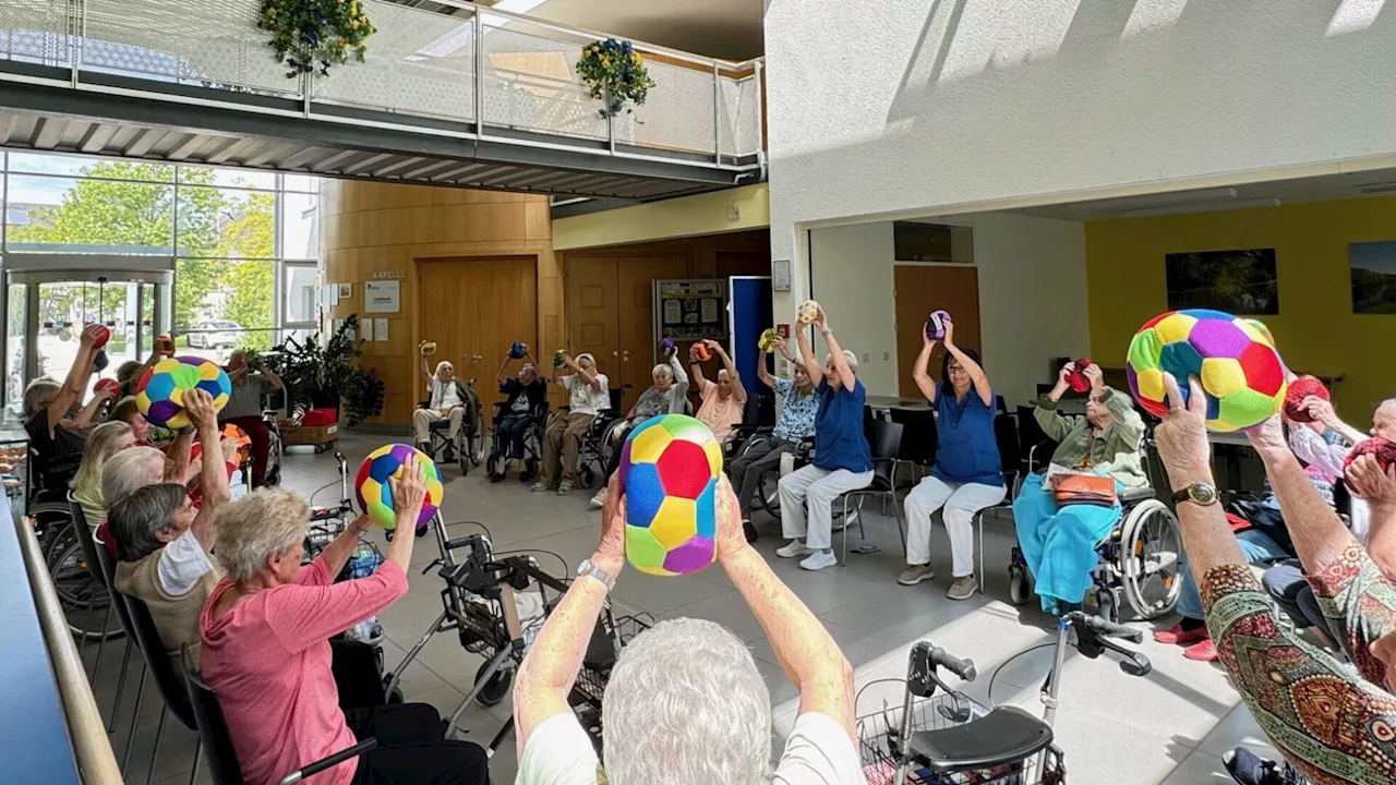 Spaß mit der Sitztanzgruppe im PBZ Vösendorf