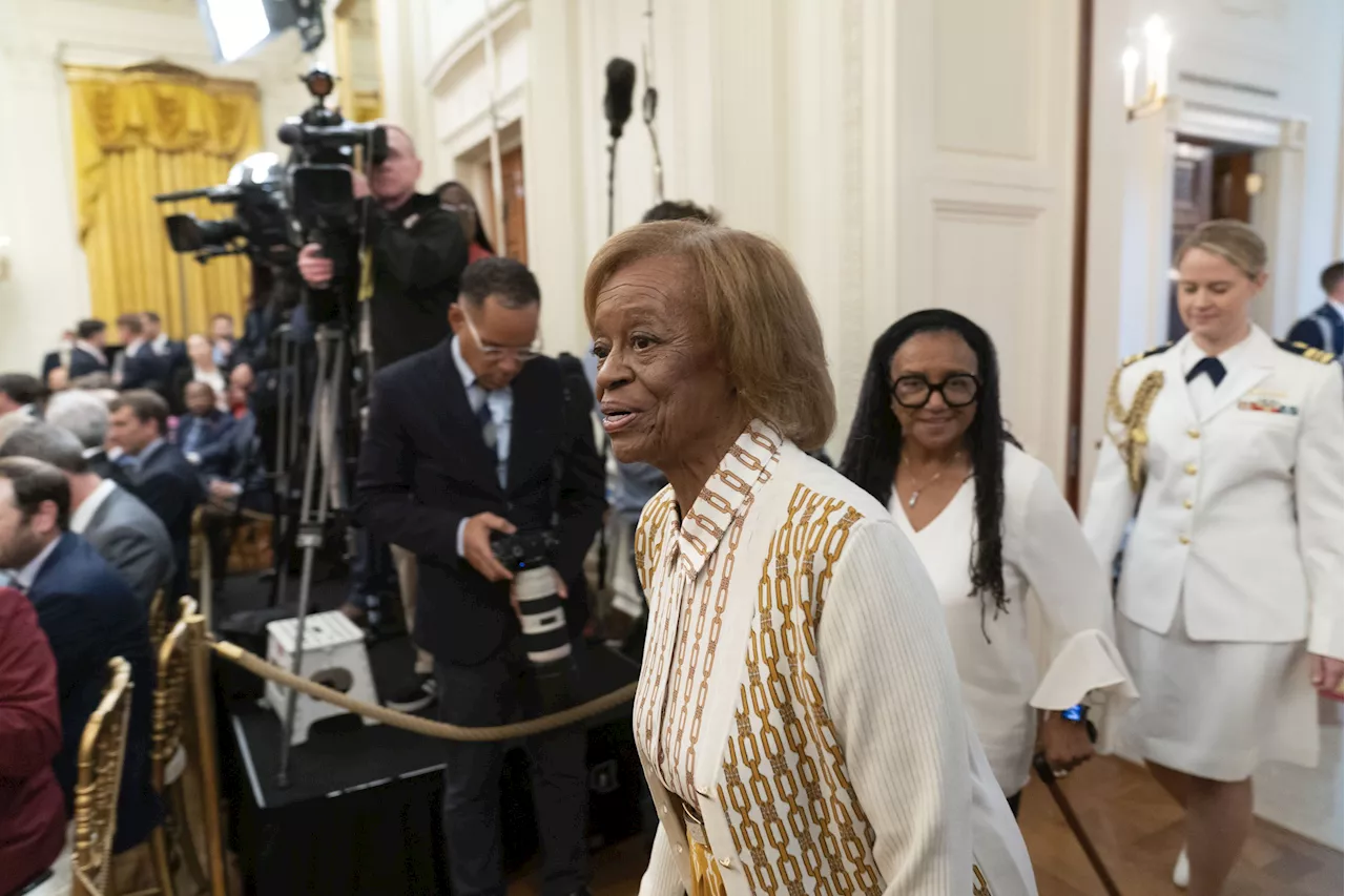 Marian Robinson, mother of Michelle Obama, dies at 86