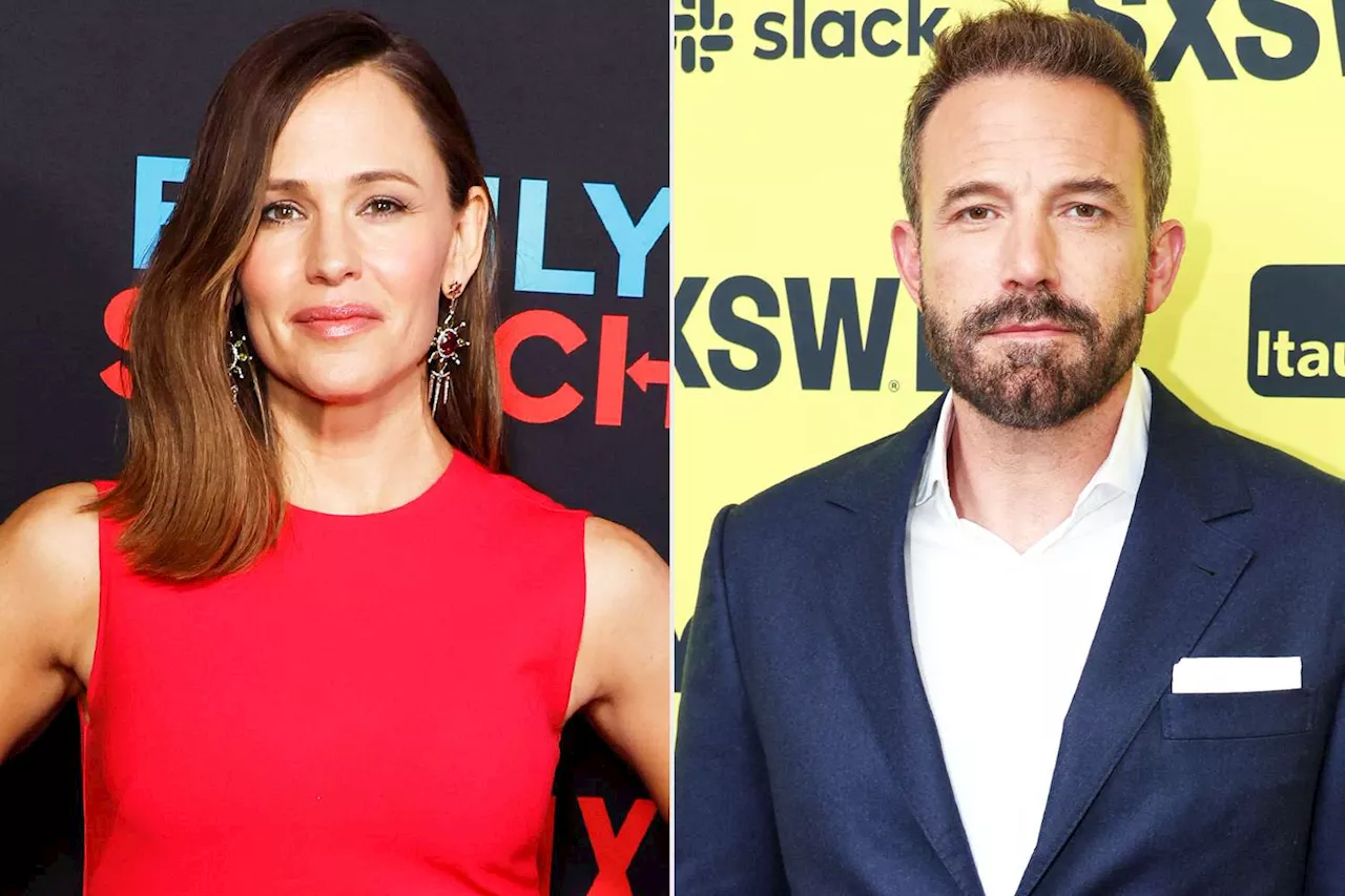 Jennifer Garner and Ben Affleck Celebrate Daughter Violet's Graduation as She Nods at College Plans