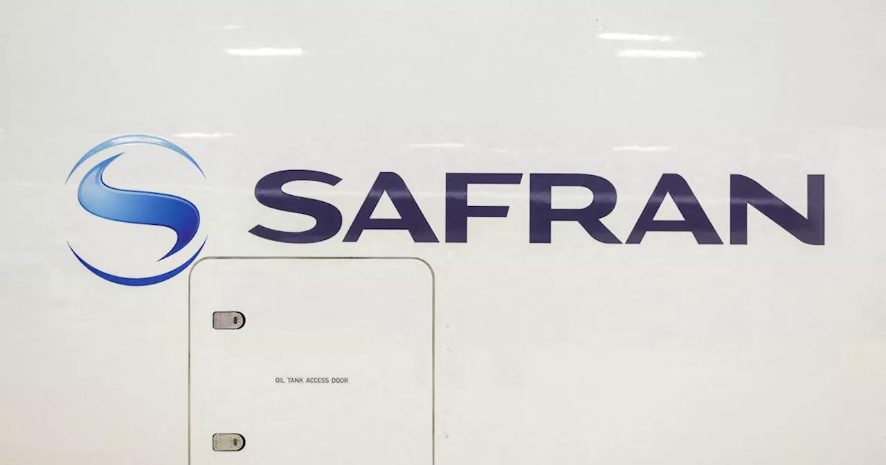 Striking Canadian Safran workers make new offer to avert lengthy walkout, union says