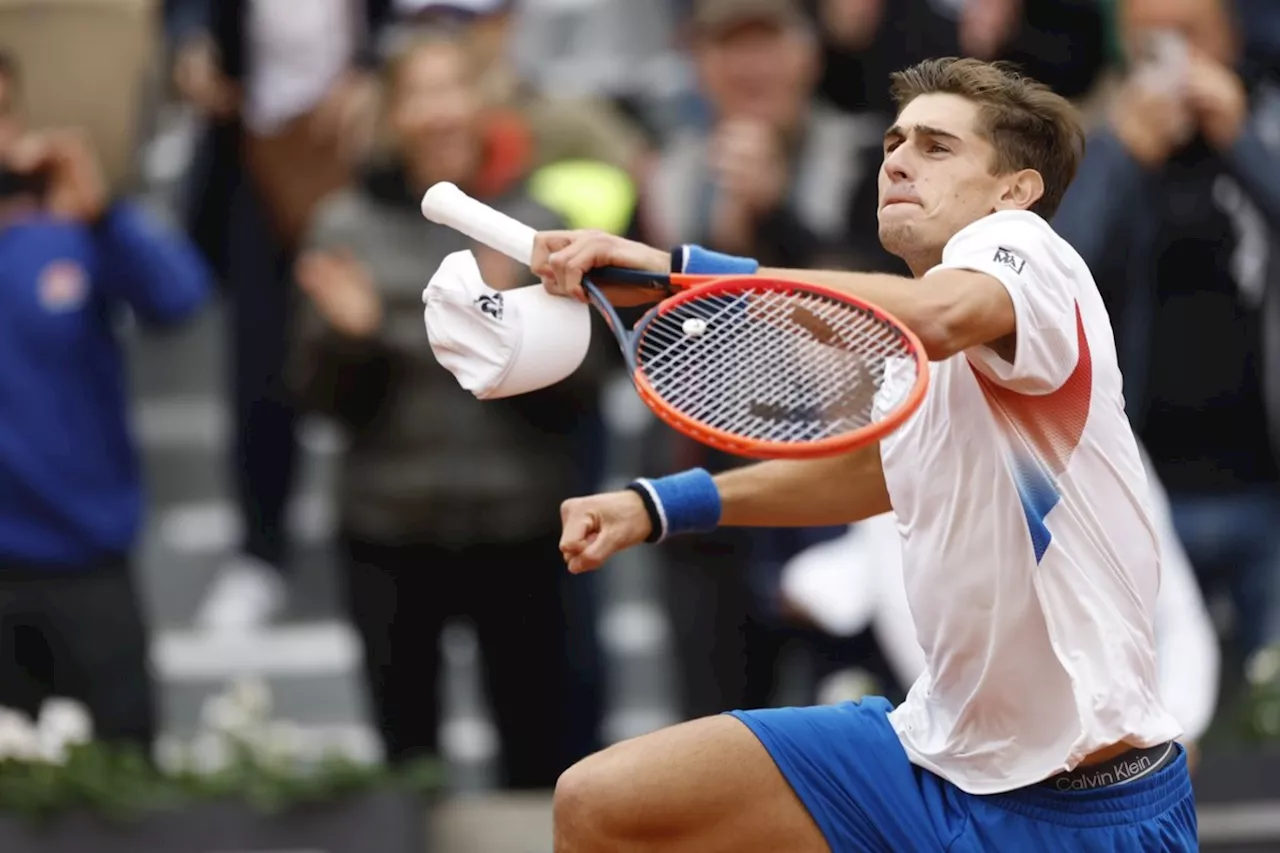 Rublev falls to Arnaldi in the French Open third round while Gauff, Sinner move on