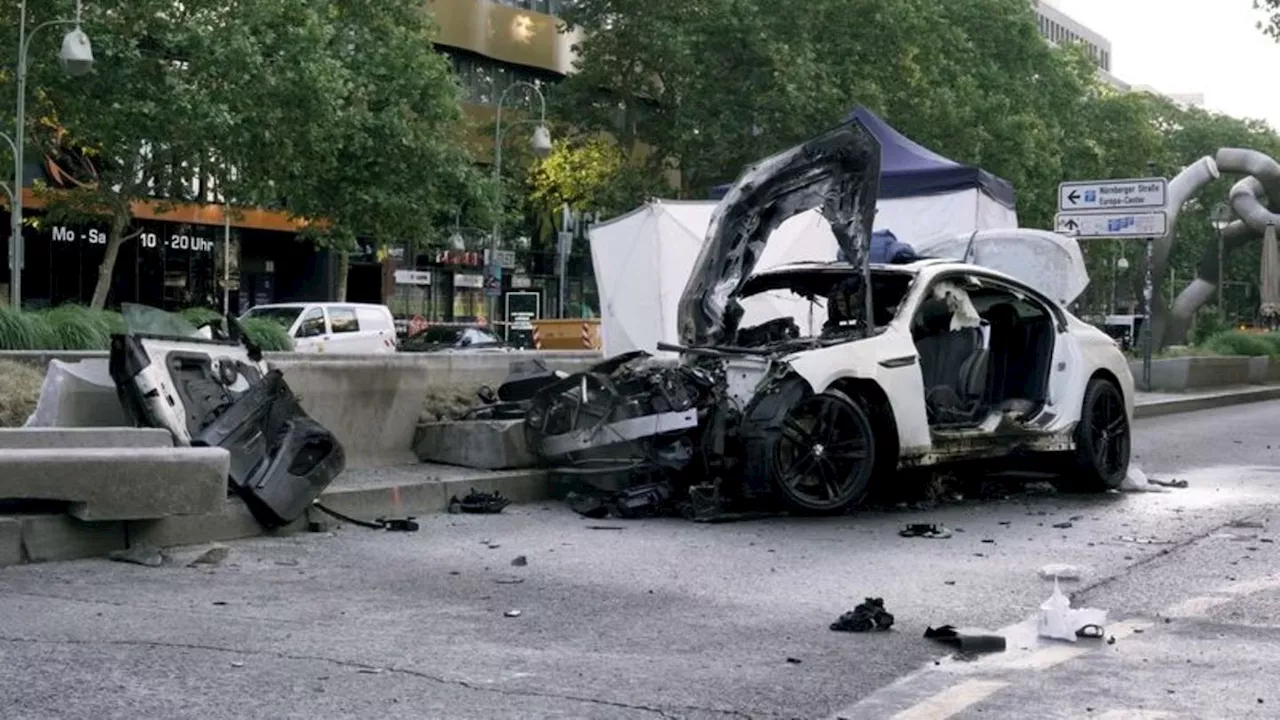 Tauentzienstraße: Weiterer Mitfahrer nach Raserunfall in Berlin gestorben