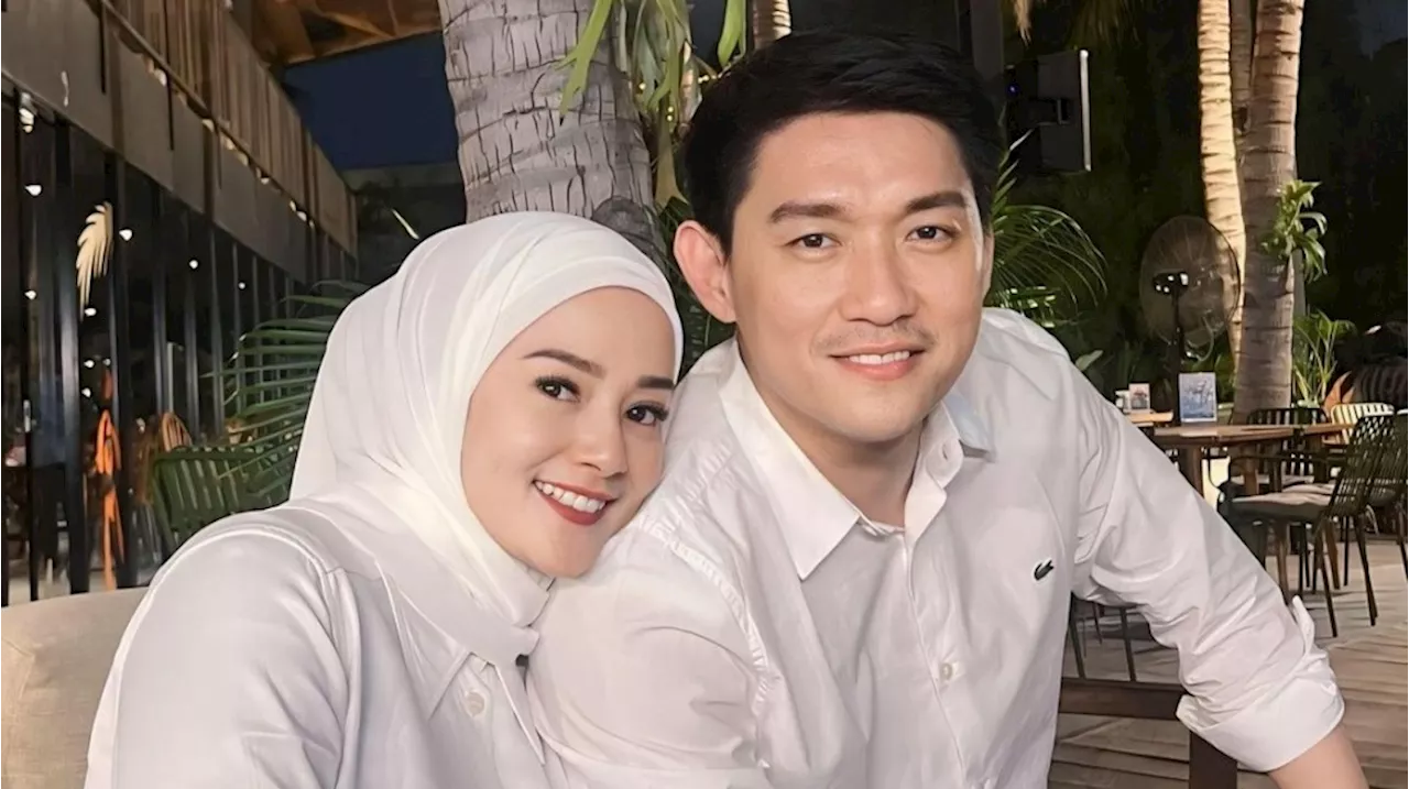 Rayakan Ultah Pernikahan ke-3, Ifan Seventeen dan Citra Monica Dinner Romantis di Pinggir Pantai