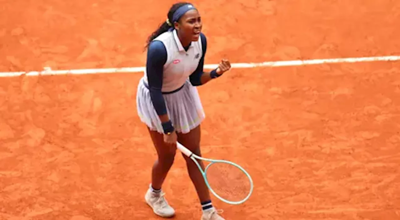 WOMEN'S DAY 6: Gauff and Jabeur into French Open last 16