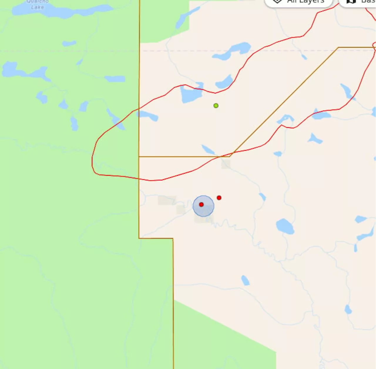 Firefighters battling 2 small wildfires near B.C.’s Tweedsmuir Provincial Park