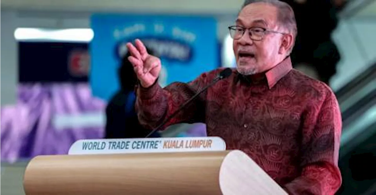 PM Anwar arrives in Labuan for half-day working visit