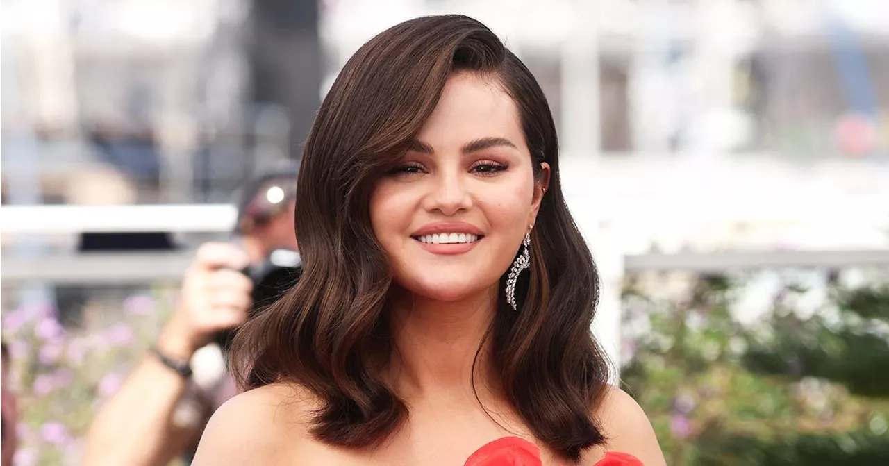 Selena Gomez Is Friends With 'Levelheaded People': 'Girls Are Mean’