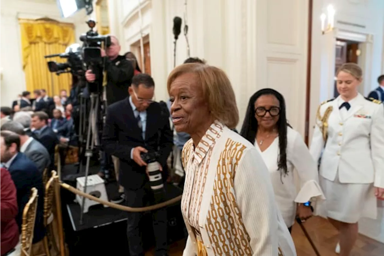 Marian Robinson, mother of Michelle Obama, dies at 86