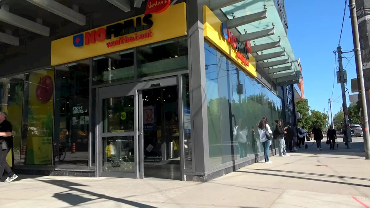 Loblaw testing out smaller No Frills discount stores