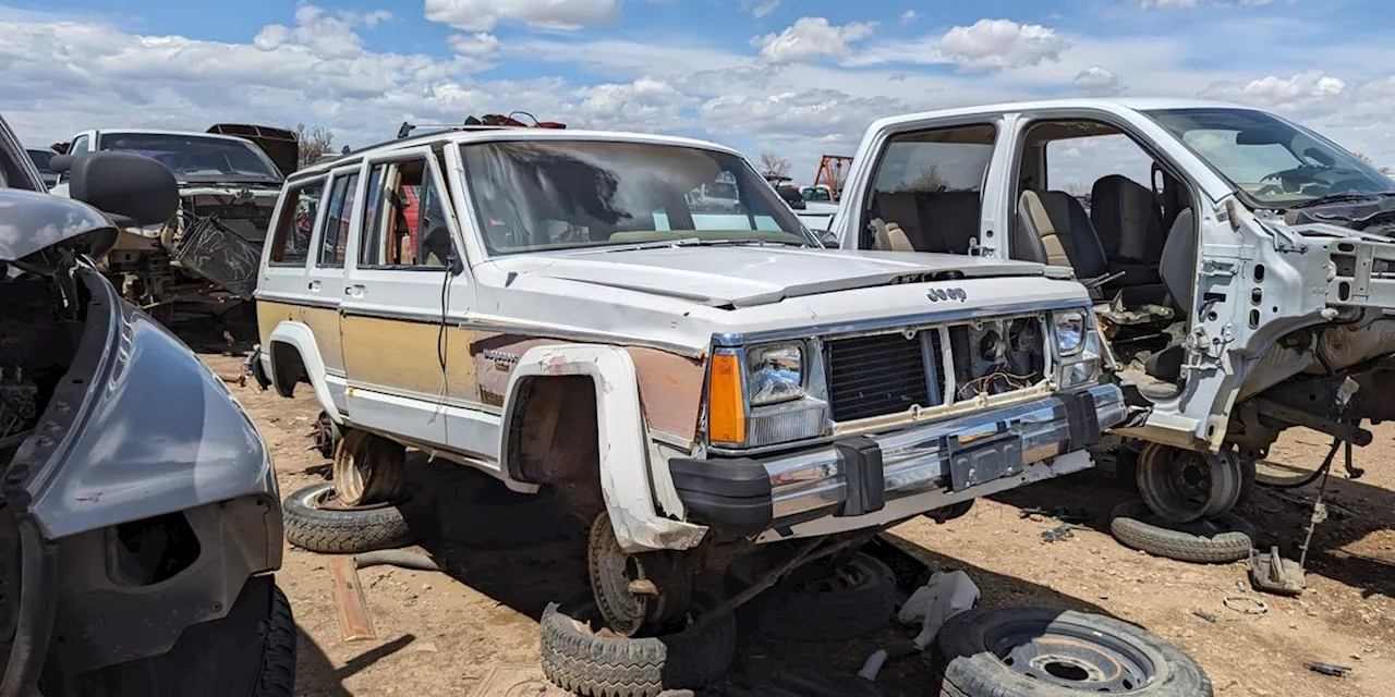 1984 Jeep Wagoneer Limited Is Junkyard Treasure