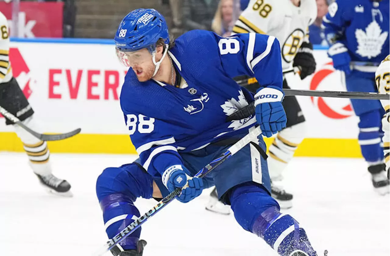 Maple Leafs vs Bruins Predictions, Picks, and Odds for Tonight’s NHL