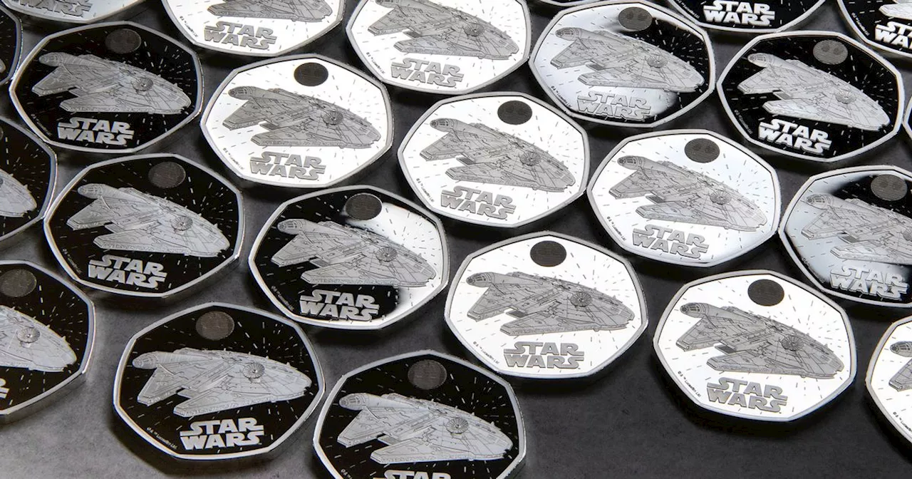 Star Wars fans urged to check change for Royal Mint's new coin