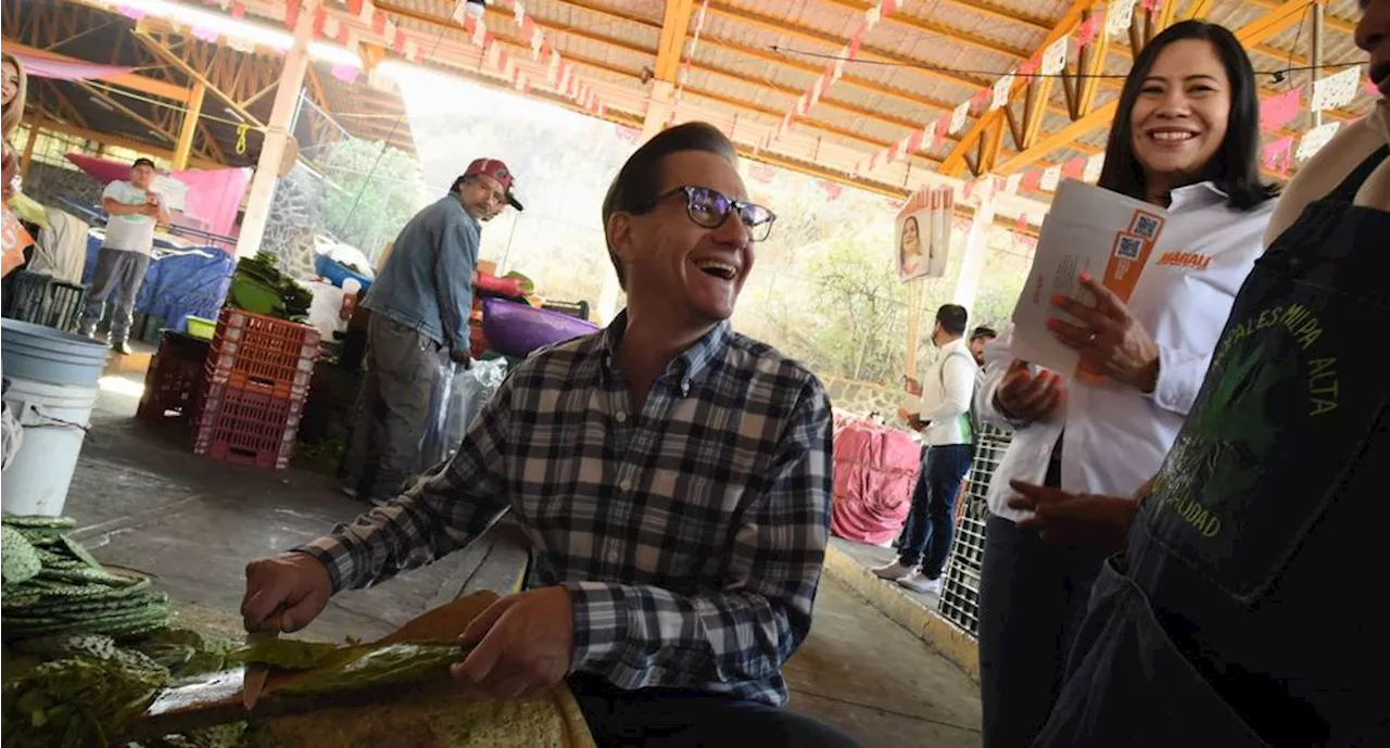 Salomón Chertorivski visita el Centro de Acopio de Nopal en Milpa Alta