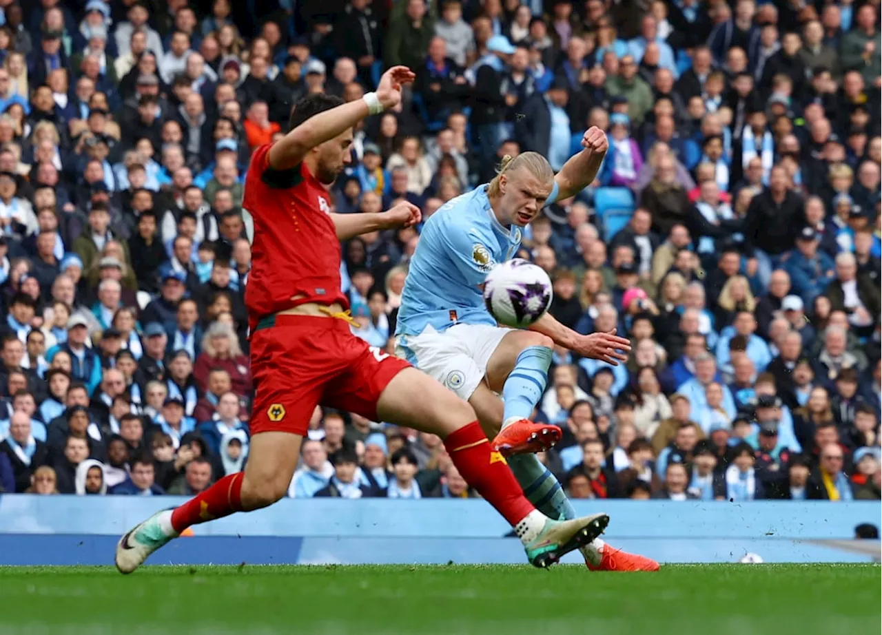 Cuatro goles de Haaland culminan la apoteosis del City en la carrera por la Premier