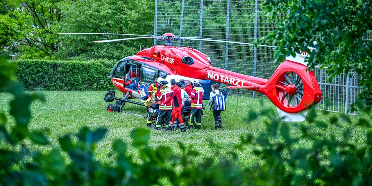 Kinder fallen durch Sporthallen-Dach bei Stuttgart