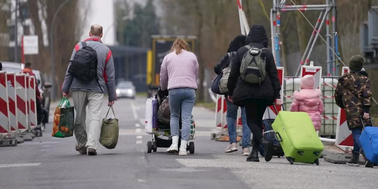 „Lohnt sich nicht“: Ukrainer erklären, warum sie in Deutschland nicht arbeiten