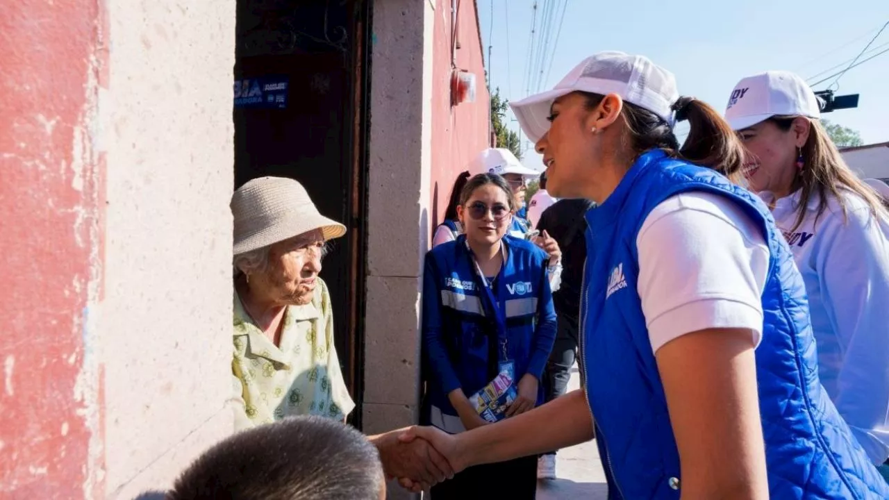 Iturbidenses respaldan a Libia Dennise, demuestran su apoyo al nuevo comienzo para Guanajuato