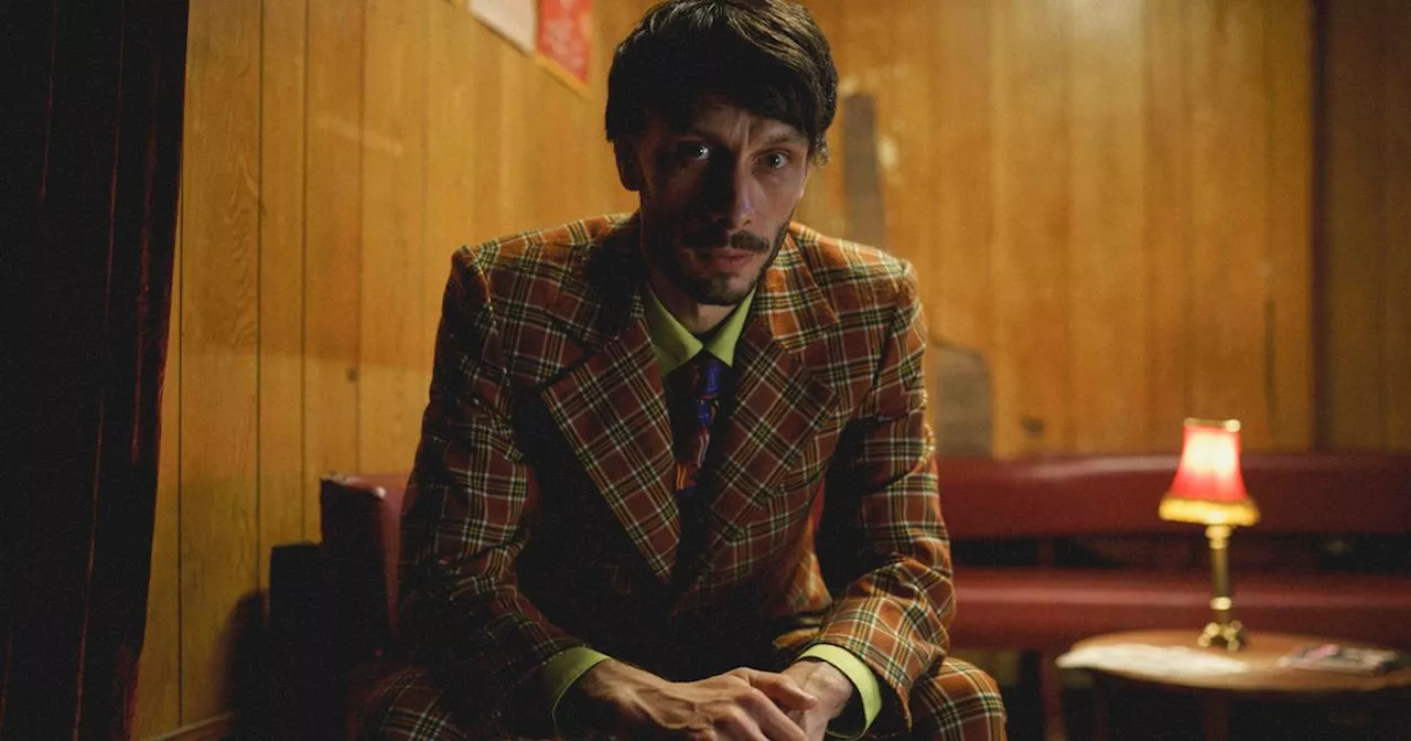 7 Hit Shows Based On Unbelievable True Stories To Check Out Once You've Finished Baby Reindeer