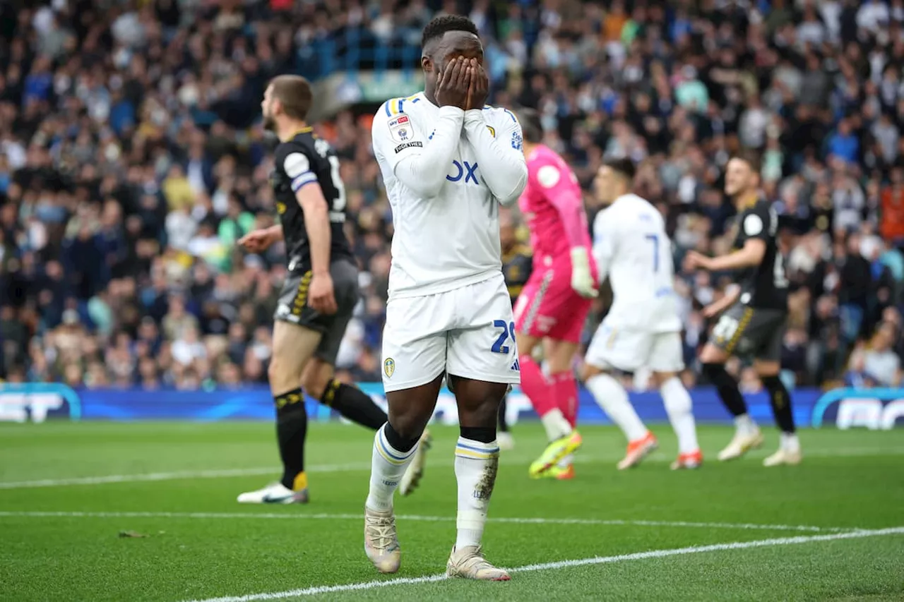 Leeds United 1 Southampton 2: Double disappointment as Whites head for play-offs and boss return