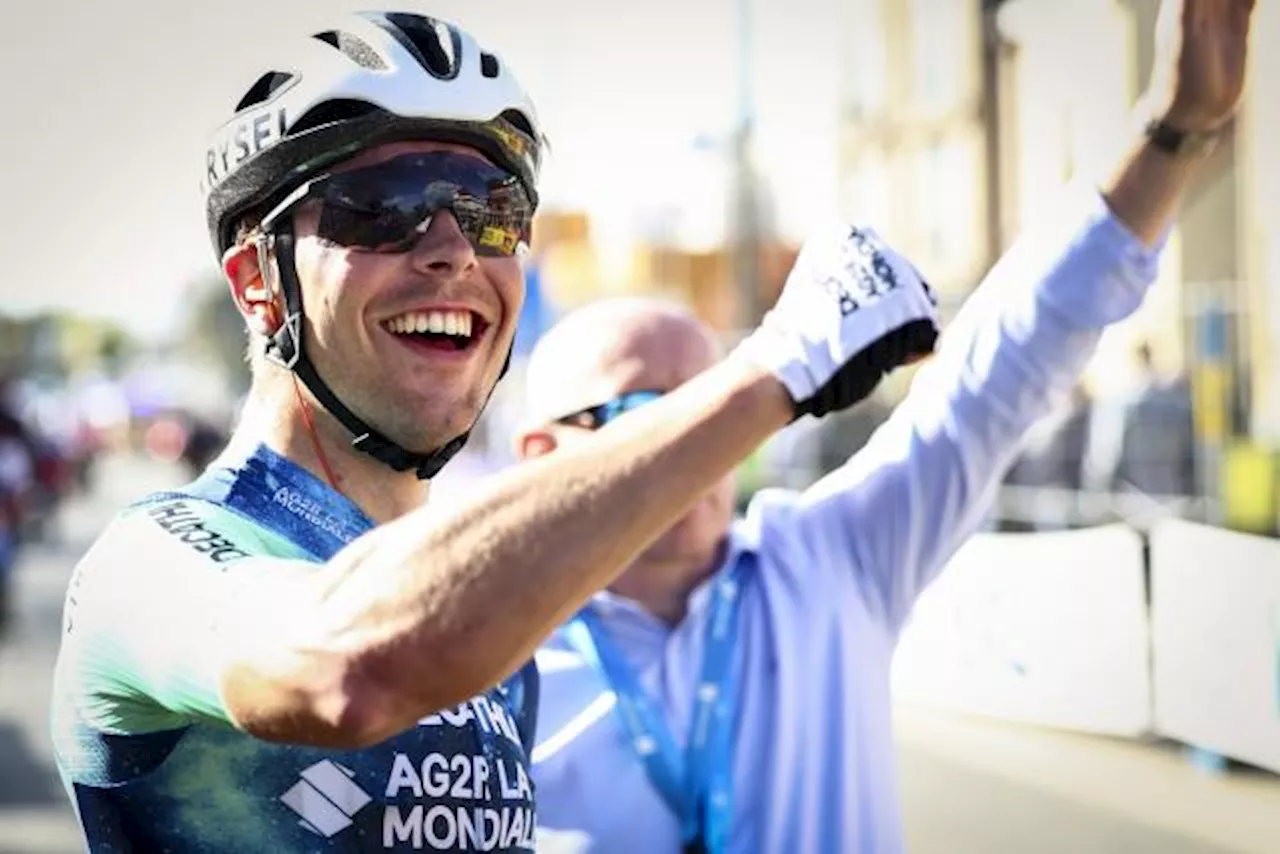 Victoire de Benoît Cosnefroy au sprint sur le GP du Morbihan