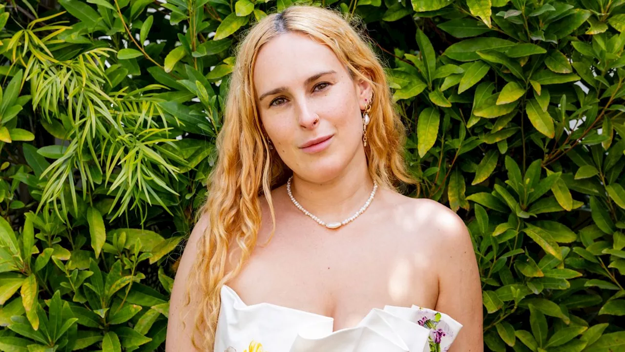 Rumer Willis Says She Feels “Sexier Than Ever” as Mother’s Day Approaches