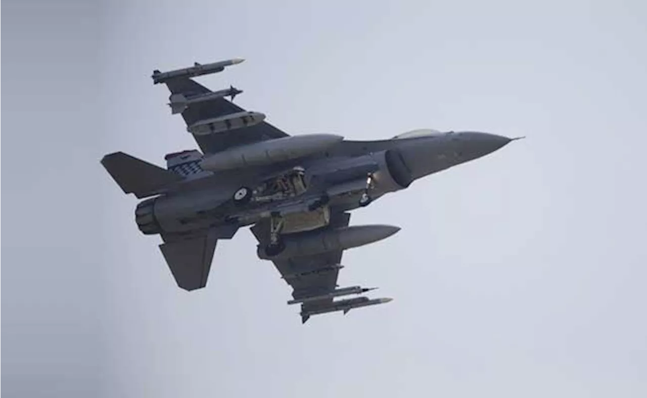 अमेरिका ने उड़ाया AI से संचालित F-16 लड़ाकू विमान, 2028 तक 1000 ऐसे विमानों को उड़ाने का लक्ष्य