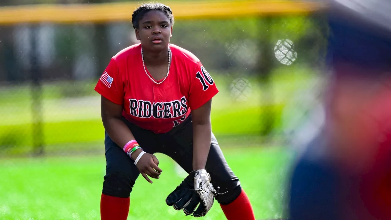 Softball: Results, recaps & photos for Saturday/Sunday, May 4-5