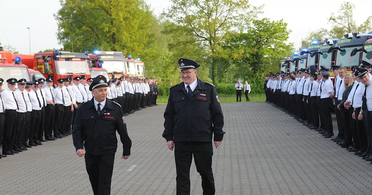 Feuerwehr Rahden: Ein Abschied mit viel Blaulicht