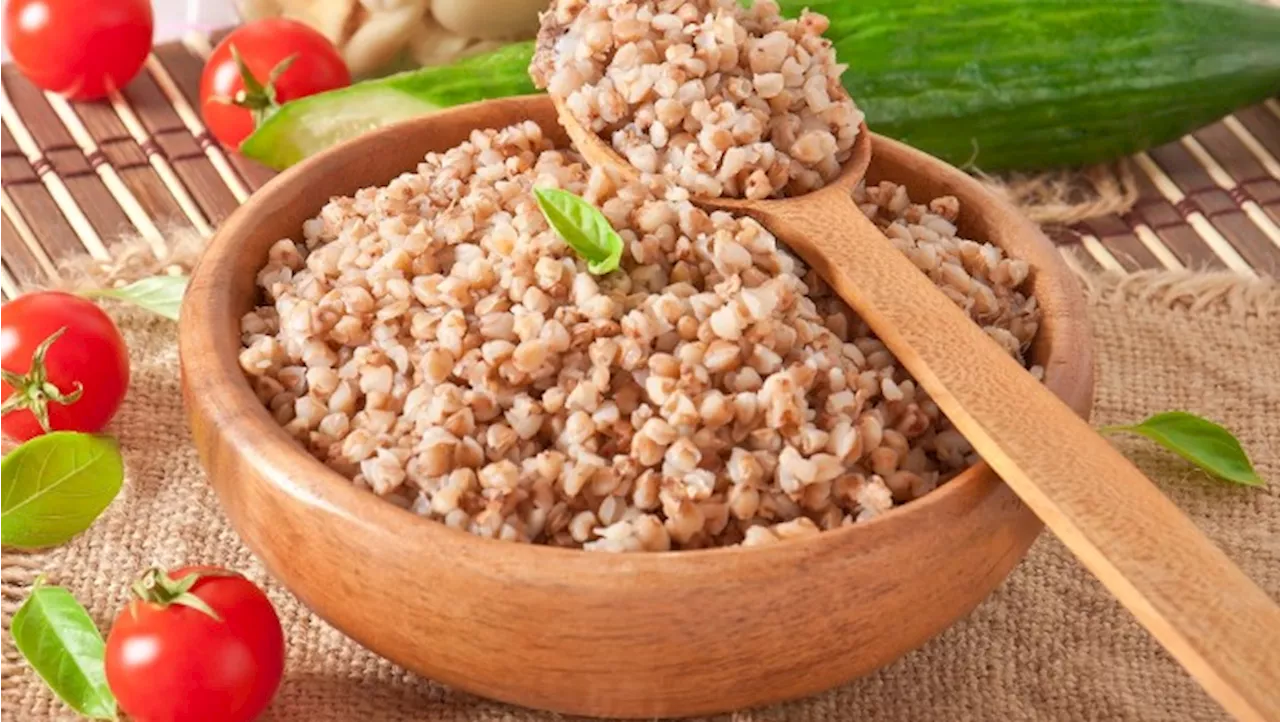 Ricetta insalata di grano saraceno con mela e menta