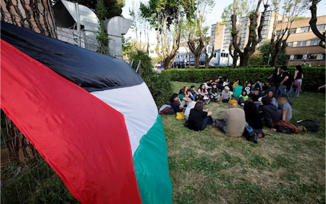 Proteste studenti pro-Gaza, Bernini: 'Il 13 maggio incontro con rettori e Piantedosi'