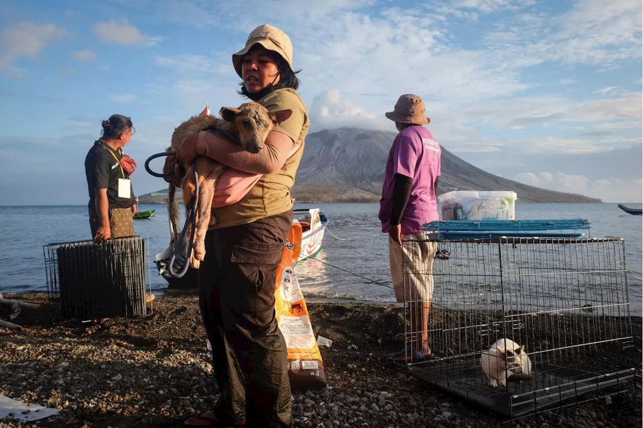 Indonesia to permanently relocate 10,000 people after Ruang volcano eruptions