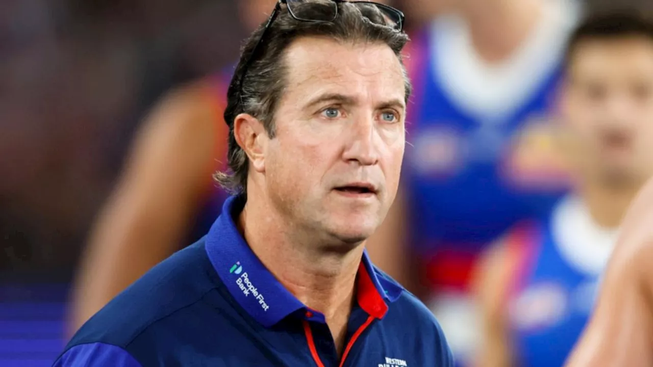 Western Bulldogs make call on Luke Beveridge after ‘bad loss’ to Hawthorn