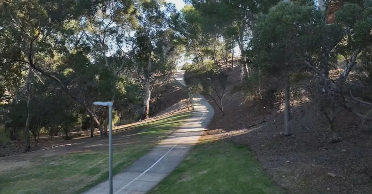 A dozen women report allegedly being stalked by man on popular Adelaide trail