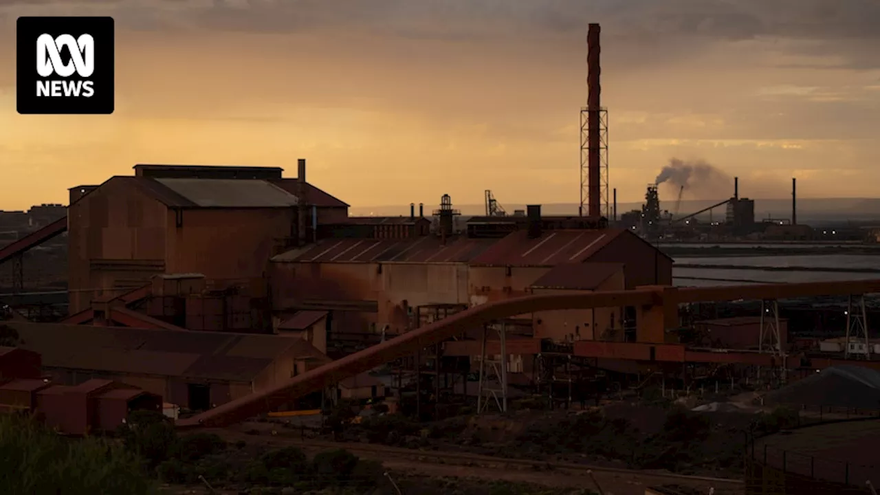 Workers take pay cut as Whyalla steelworks shutdown enters eighth week due to blast furnace issues