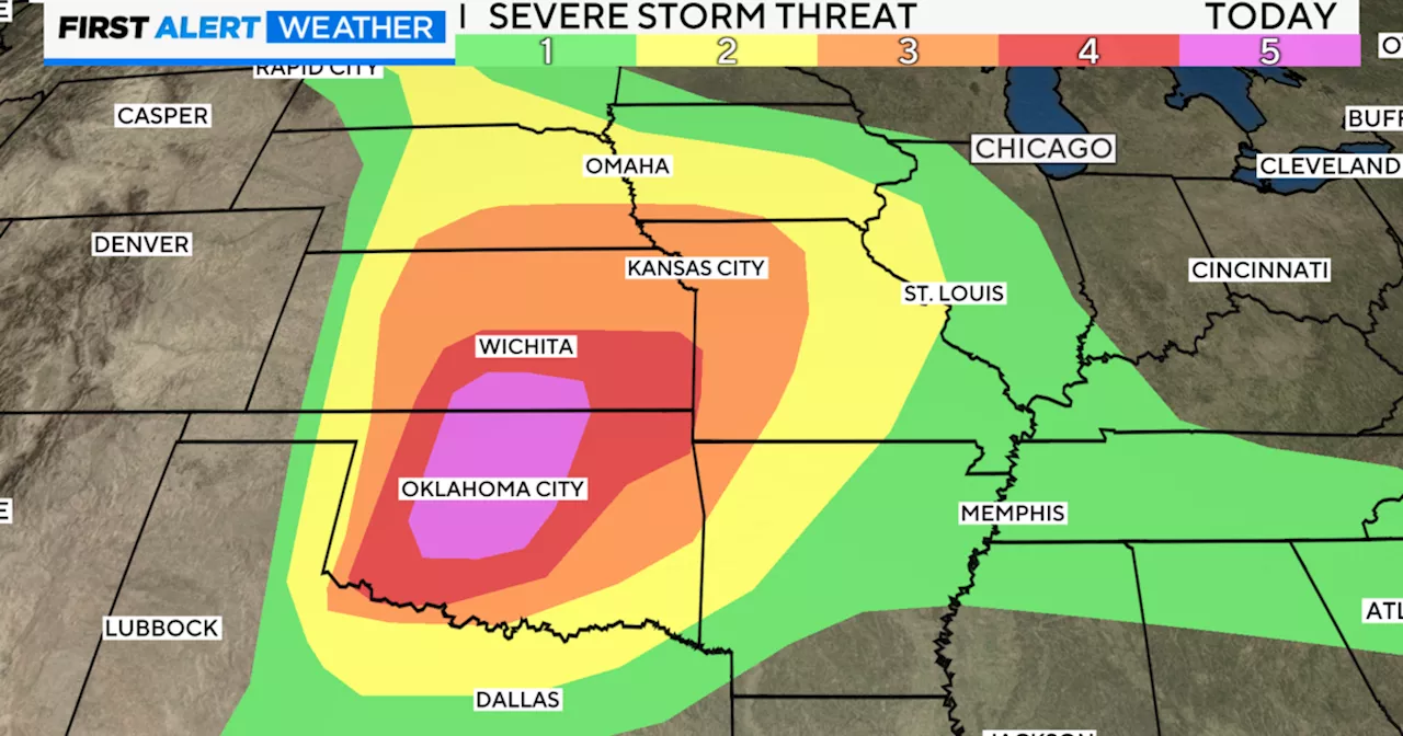 Storm risk emerging for Chicago on Tuesday