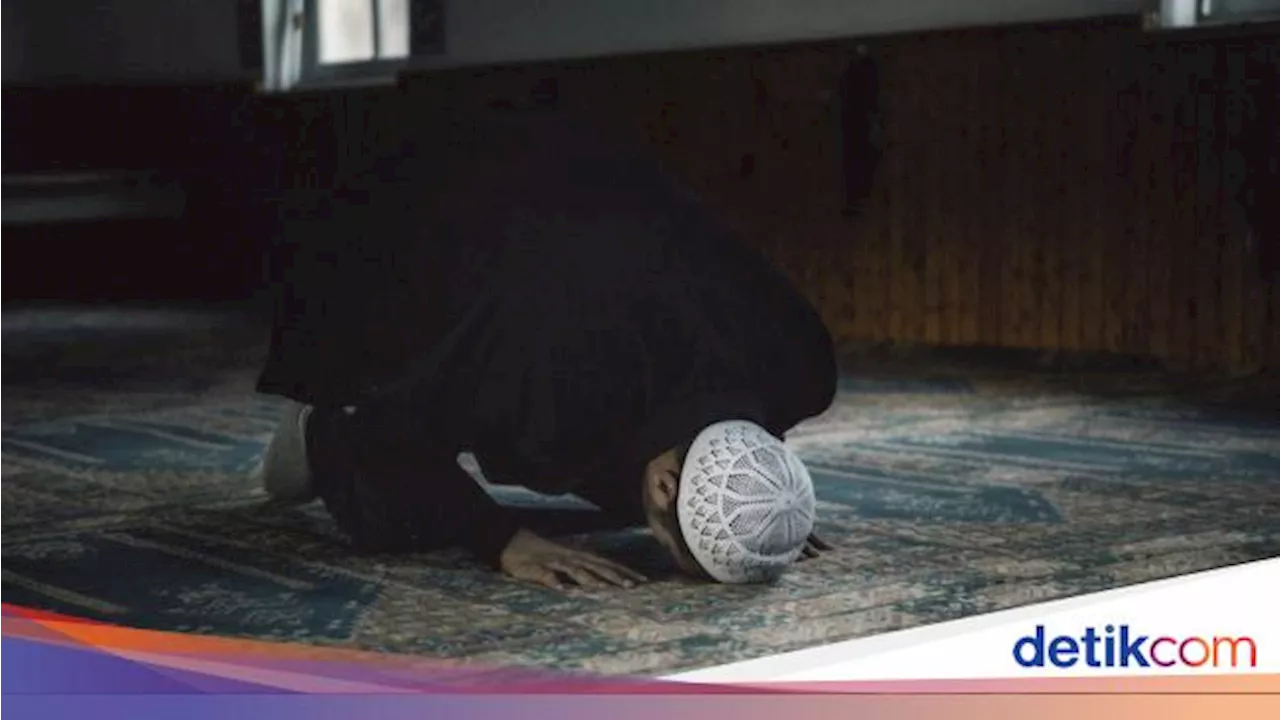 4 Amalan Pengangkat Derajat Manusia di Hadapan Allah SWT