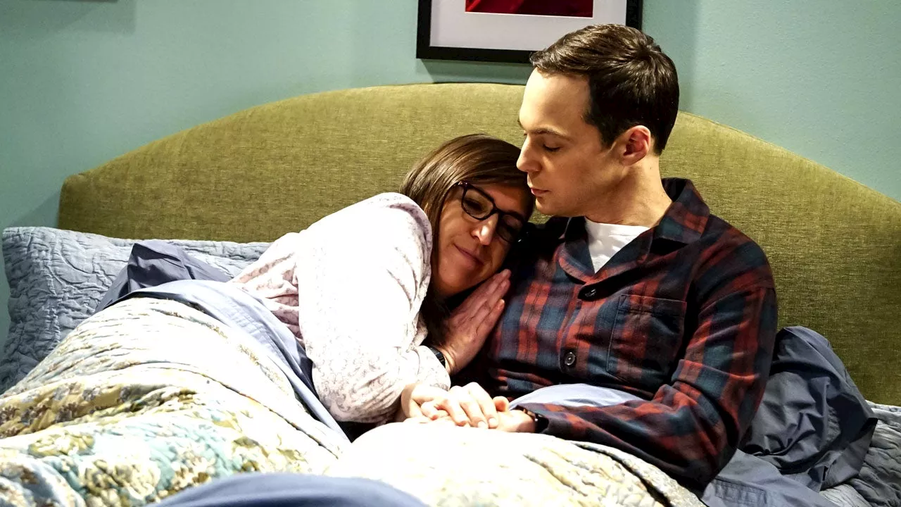 First Look at Jim Parsons and Mayim Bialik In Series Finale of 'Young Sheldon'